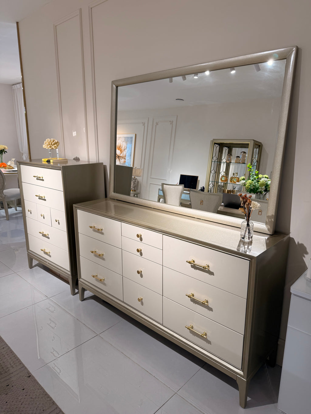 Dressing table