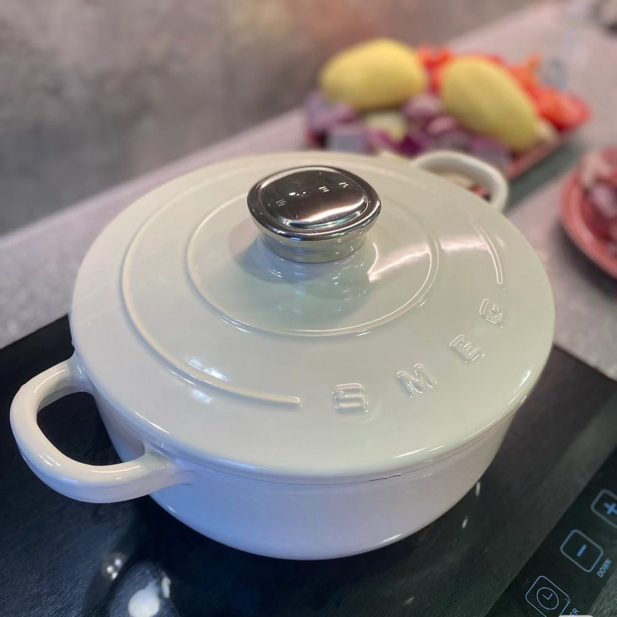 SMEG24cm double-eared enamel pot 4.2L, cast iron soup pot large capacity thickened(household non-stick pot induction)