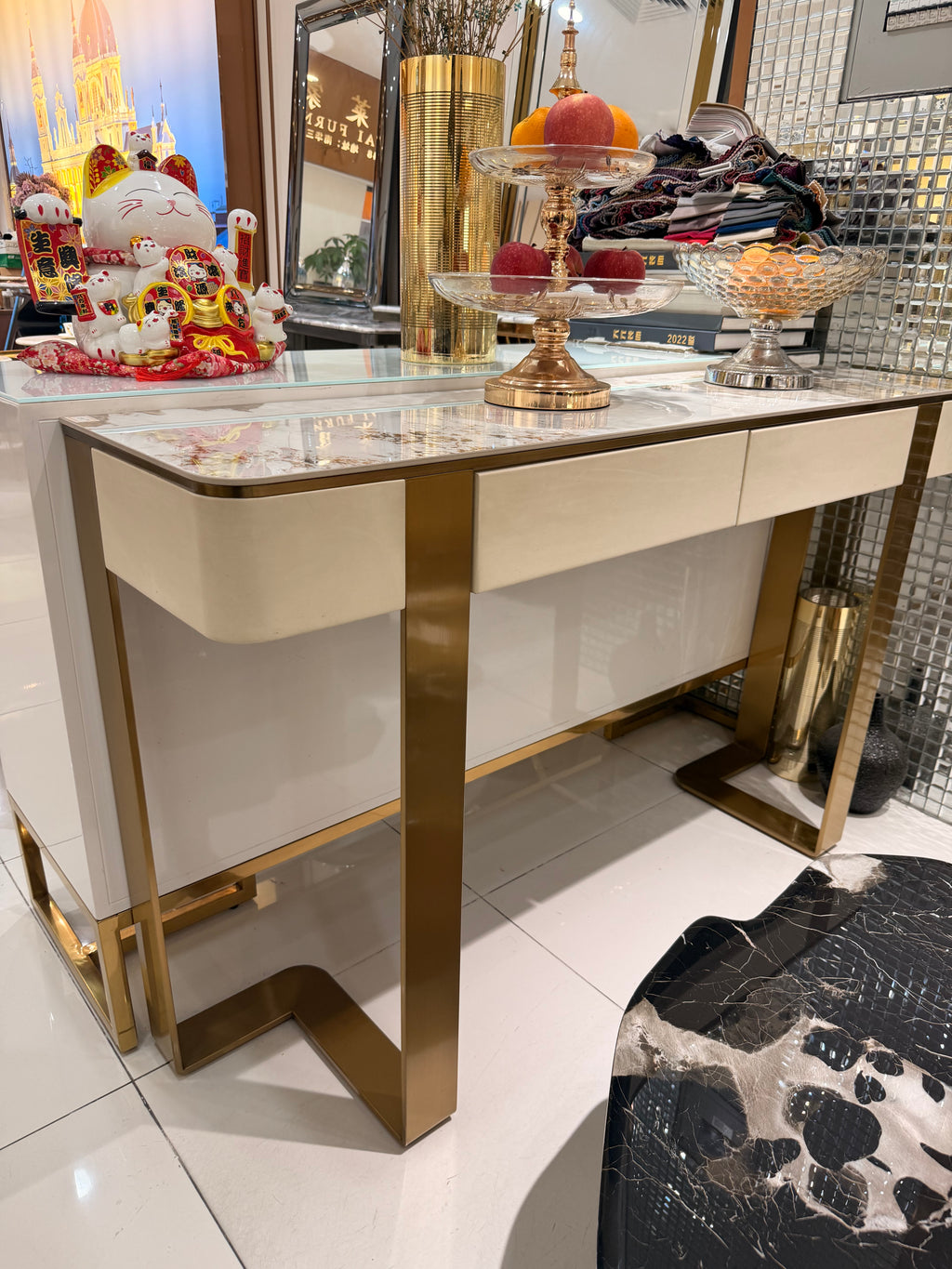 1.6meters console table with marble top