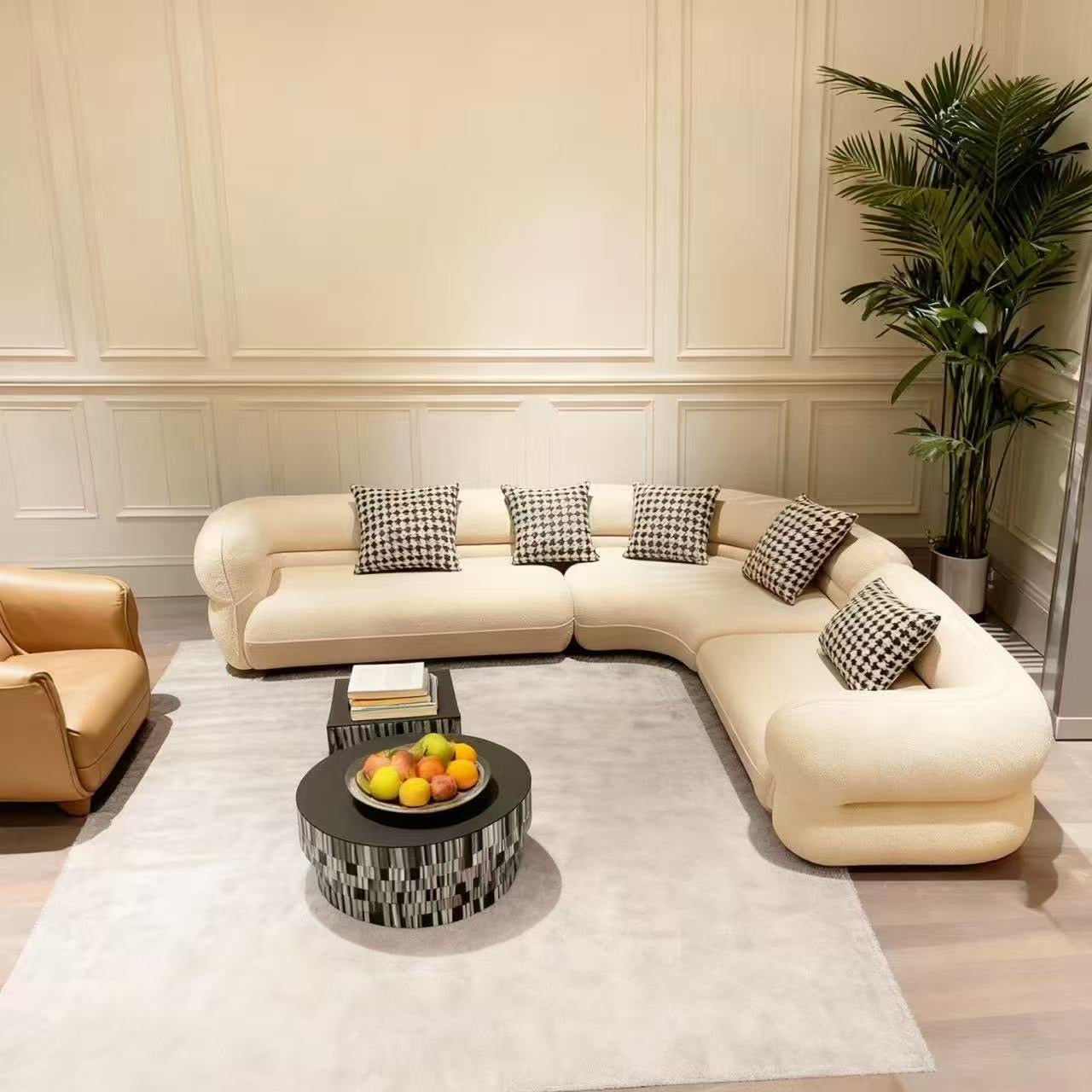GIOVANNI SECTIONAL SOFA
