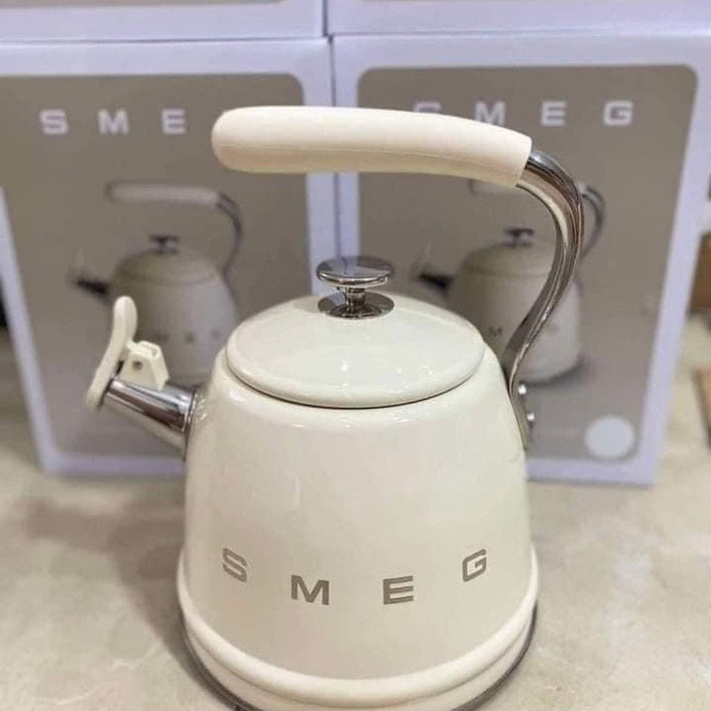 SMEG Whistle Kettle Retro Stainless Steel Large Capacity 2.3L