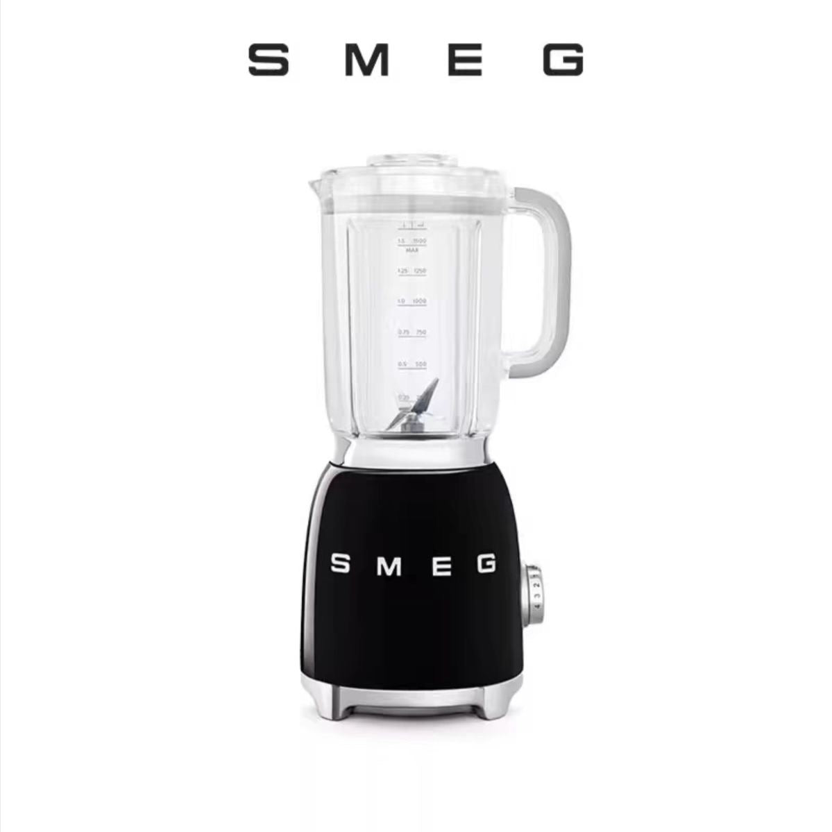 Italian SMEG BLF01 multi-function retro juicer mixer